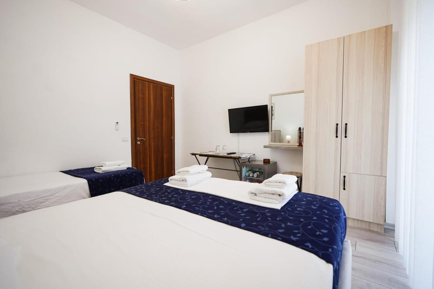View City Apartments Gjirokastra Kültér fotó