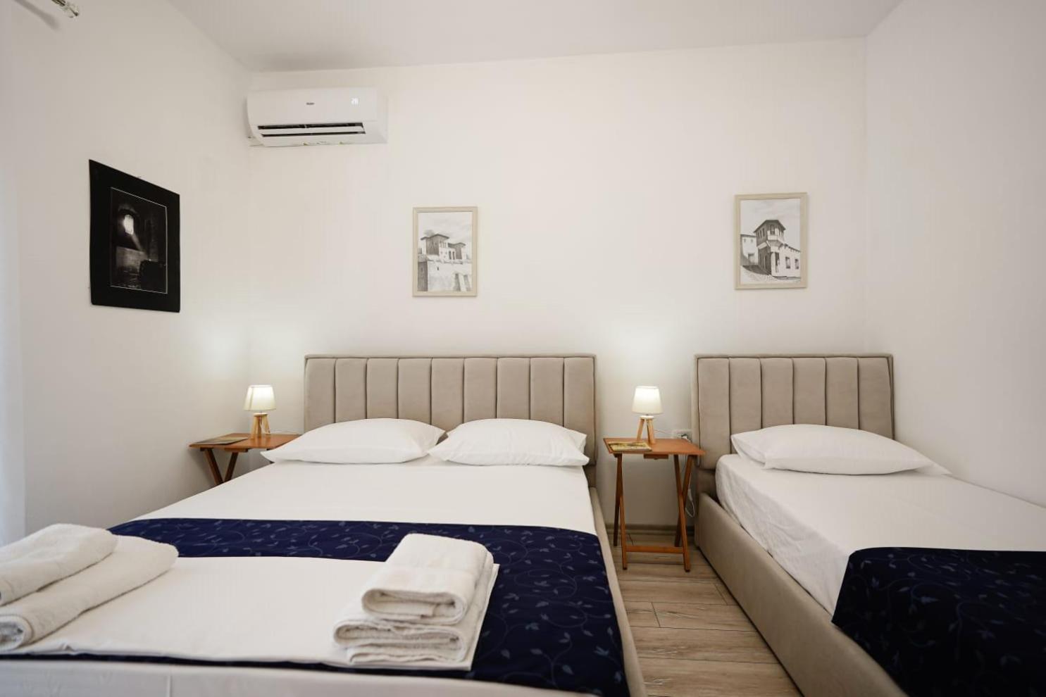 View City Apartments Gjirokastra Kültér fotó