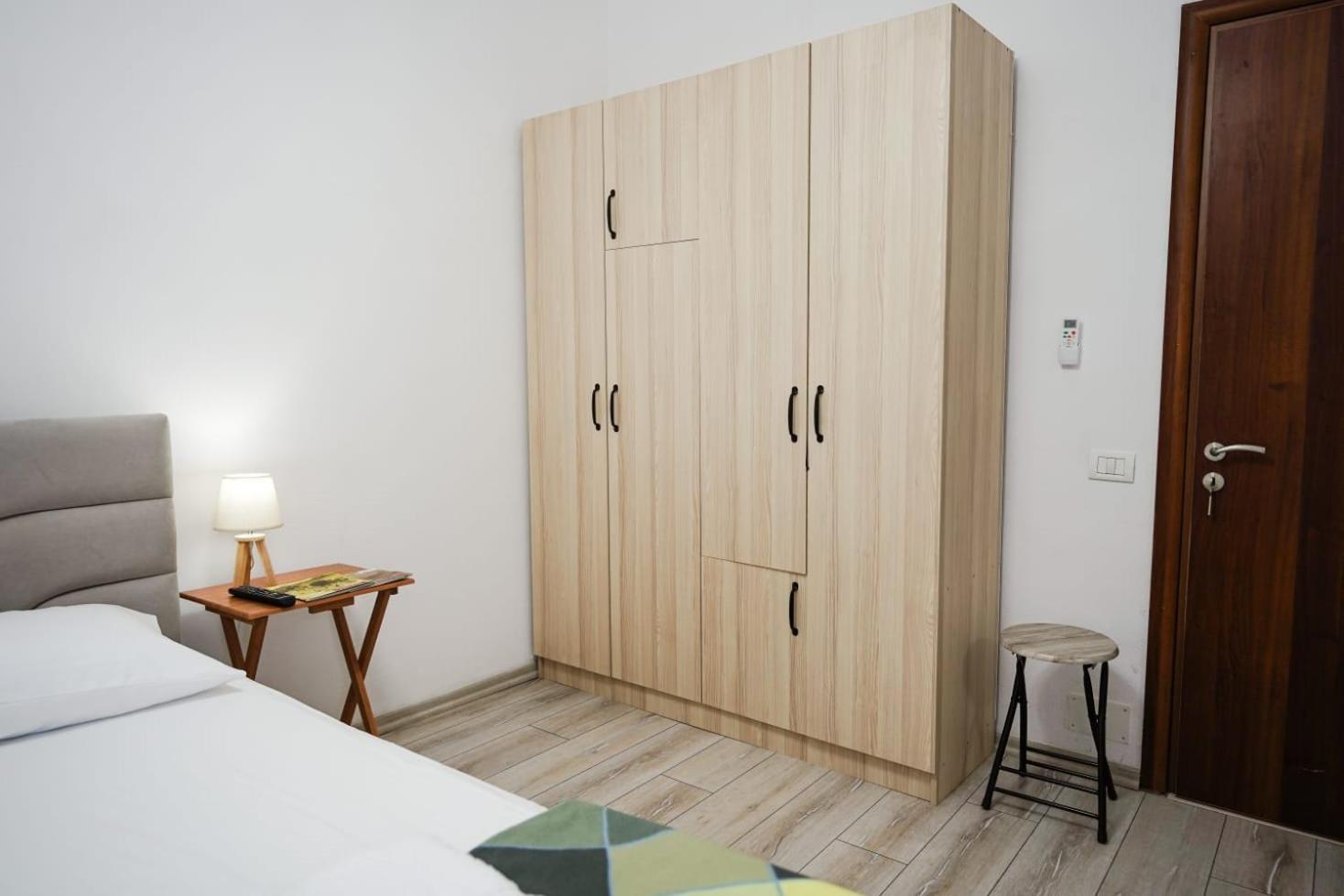 View City Apartments Gjirokastra Kültér fotó